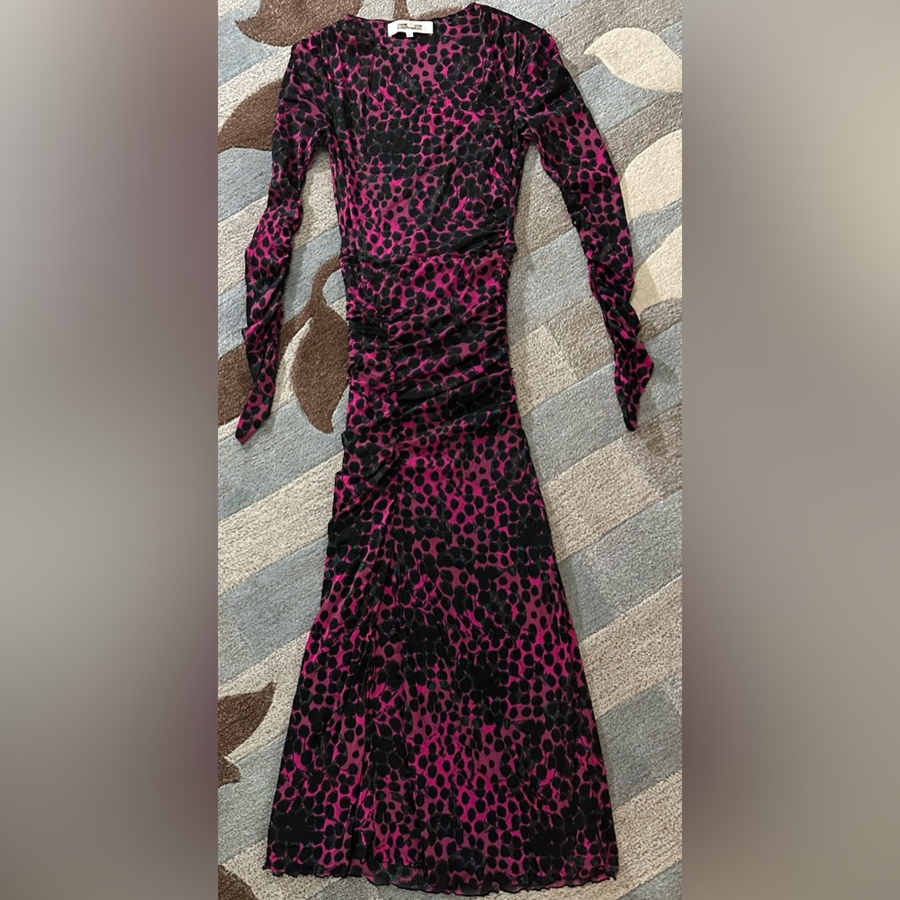 Diane Von Furstenberg Edyna Ruched Midi Dress Asymmetric Neckline ZB1 - Picture 3 of 9